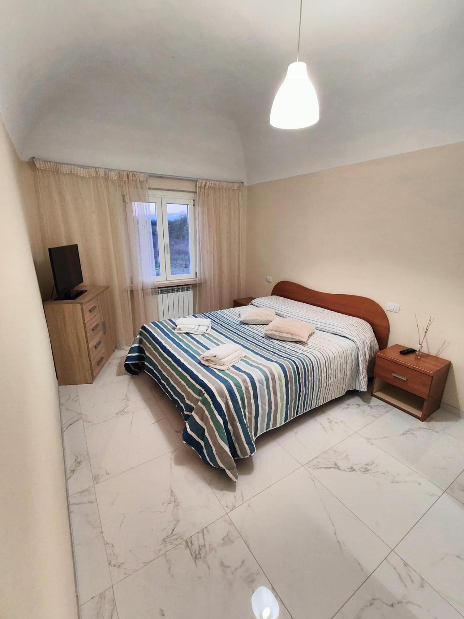 Casa Veronica Vercelli Eksteriør bilde